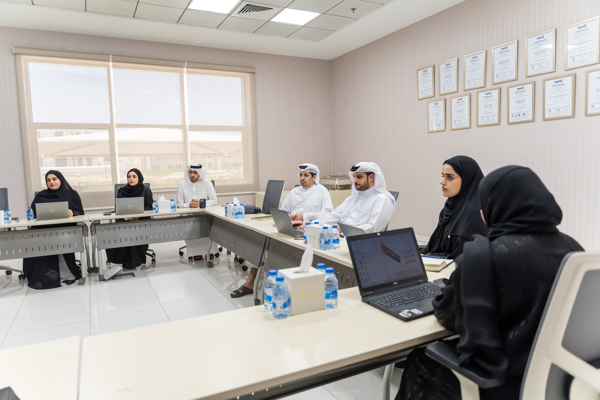 اجتماع التنسيق المسبق لإعداد الخطة المالية 2027-2029 مع المجلس التنفيذي ودائرة الموادر البشرية ودائرة عجمان الرقمية