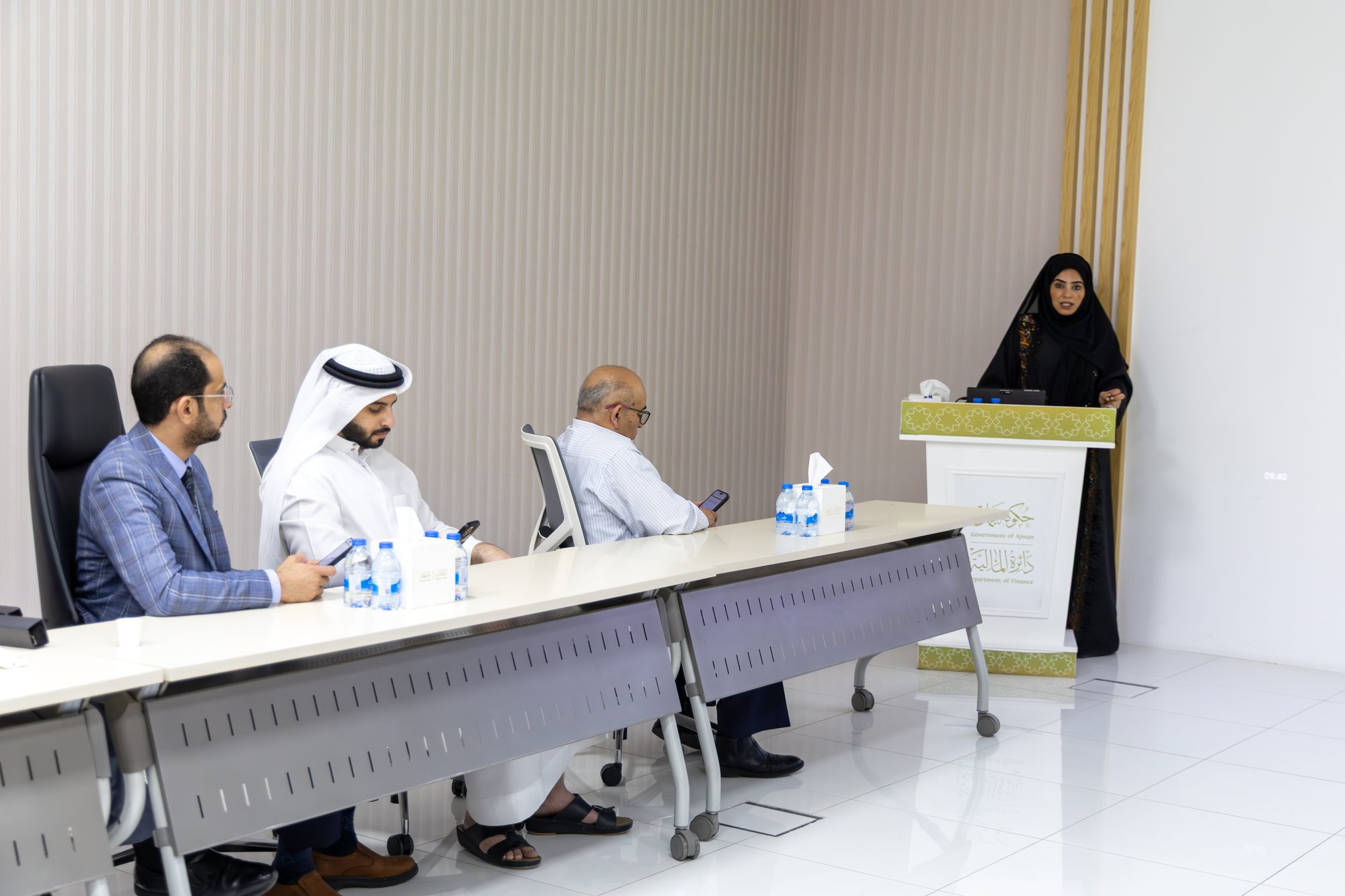 ساعة معرفة عن التمكين المالي