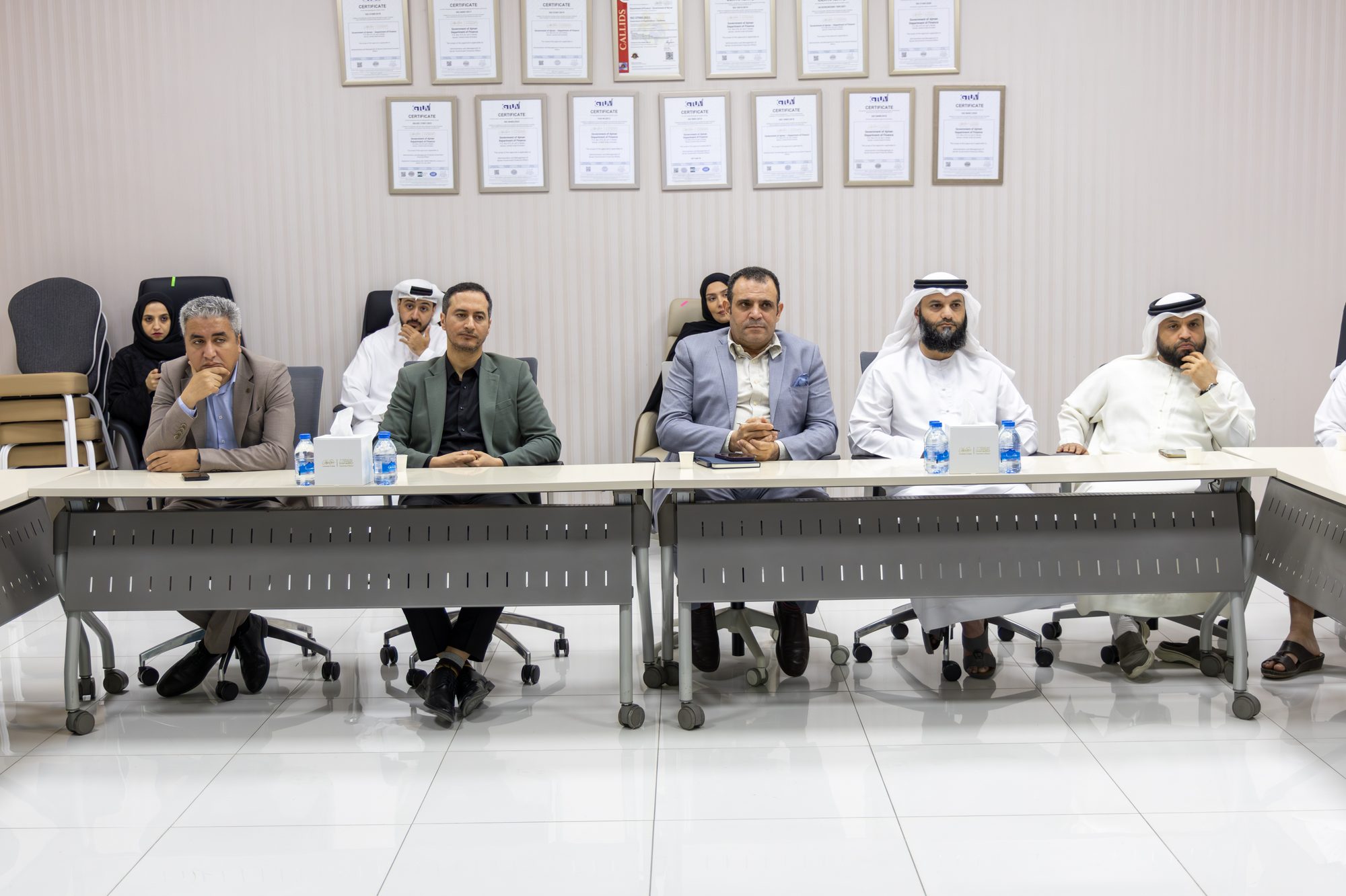 ساعة معرفة عن التمكين المالي