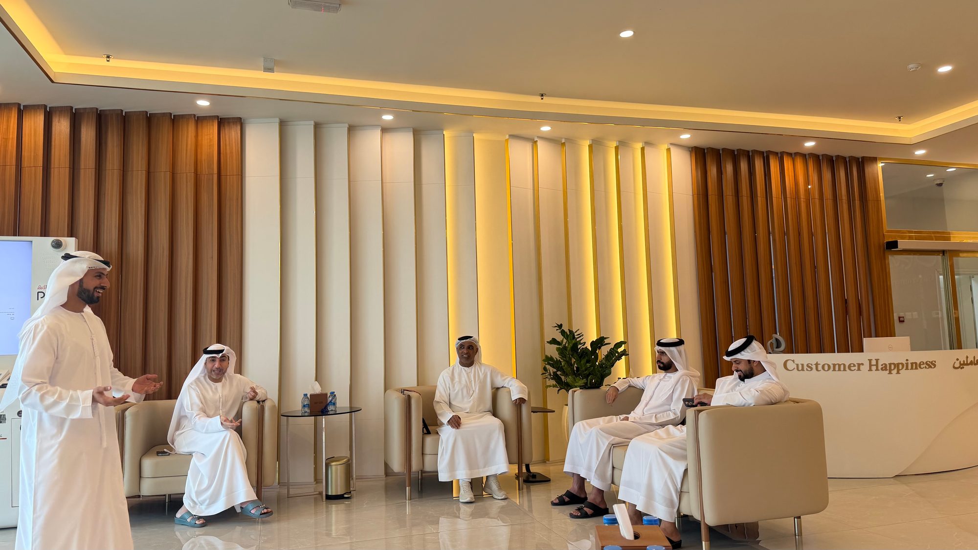 فخورين بالامارات