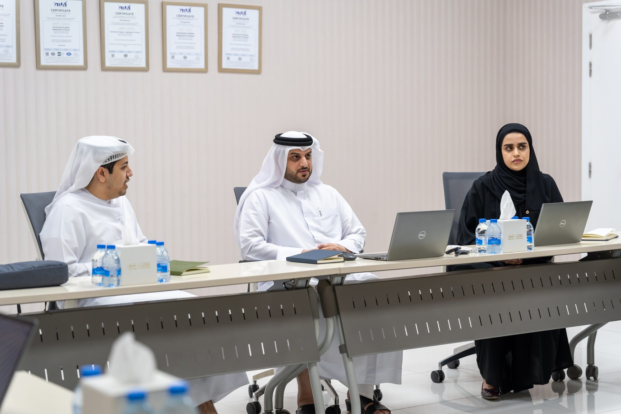 اجتماع التنسيق المسبق لإعداد الخطة المالية 2027-2029 مع المجلس التنفيذي ودائرة الموادر البشرية ودائرة عجمان الرقمية