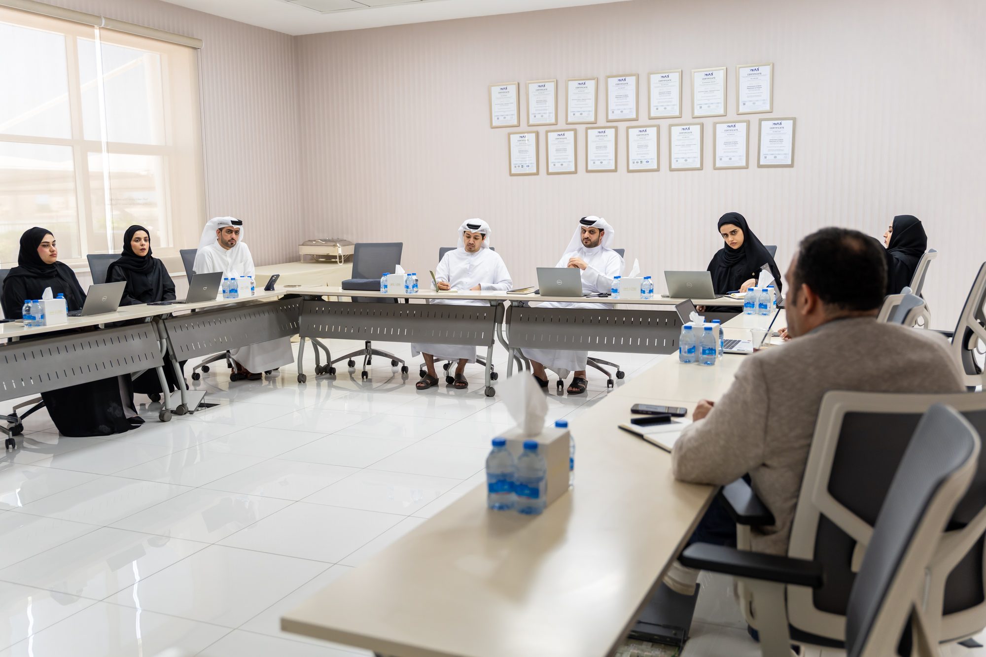 اجتماع التنسيق المسبق لإعداد الخطة المالية 2027-2029 مع المجلس التنفيذي ودائرة الموادر البشرية ودائرة عجمان الرقمية