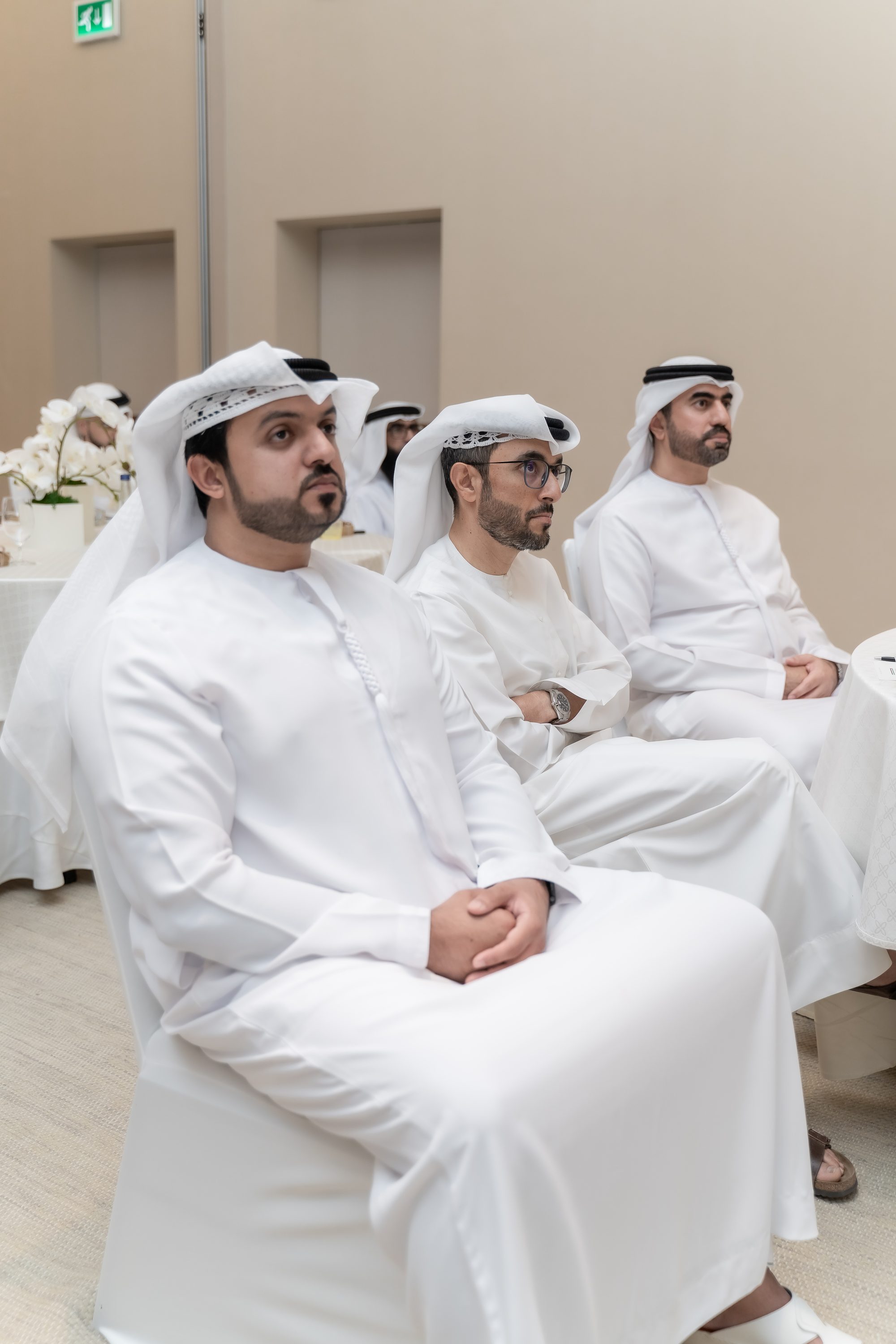 لقاء الموظفين