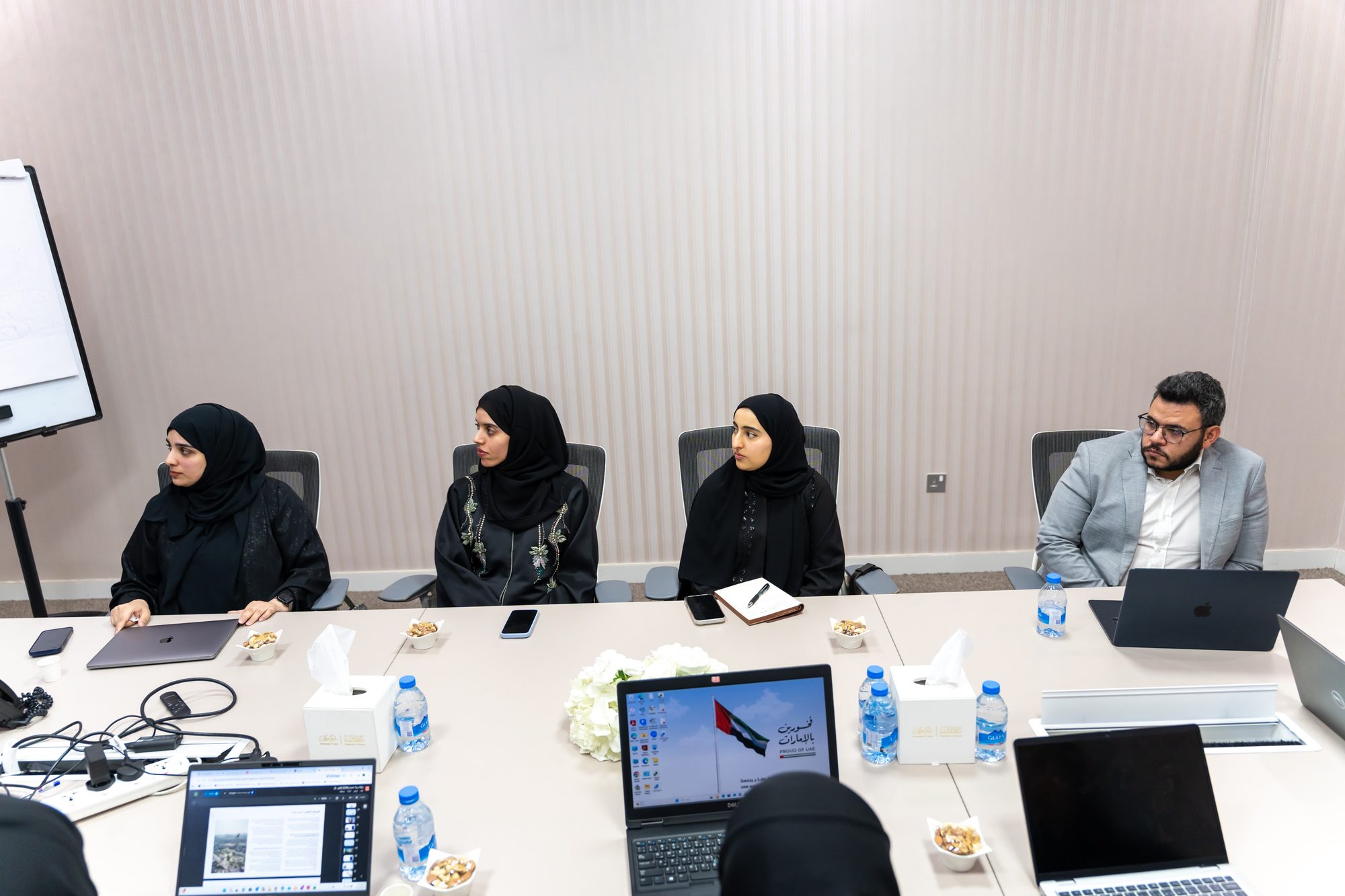 اجتماع التنسيق المسبق لإعداد الخطة المالية 2027-2029 مع المجلس التنفيذي ودائرة الموادر البشرية ودائرة عجمان الرقمية