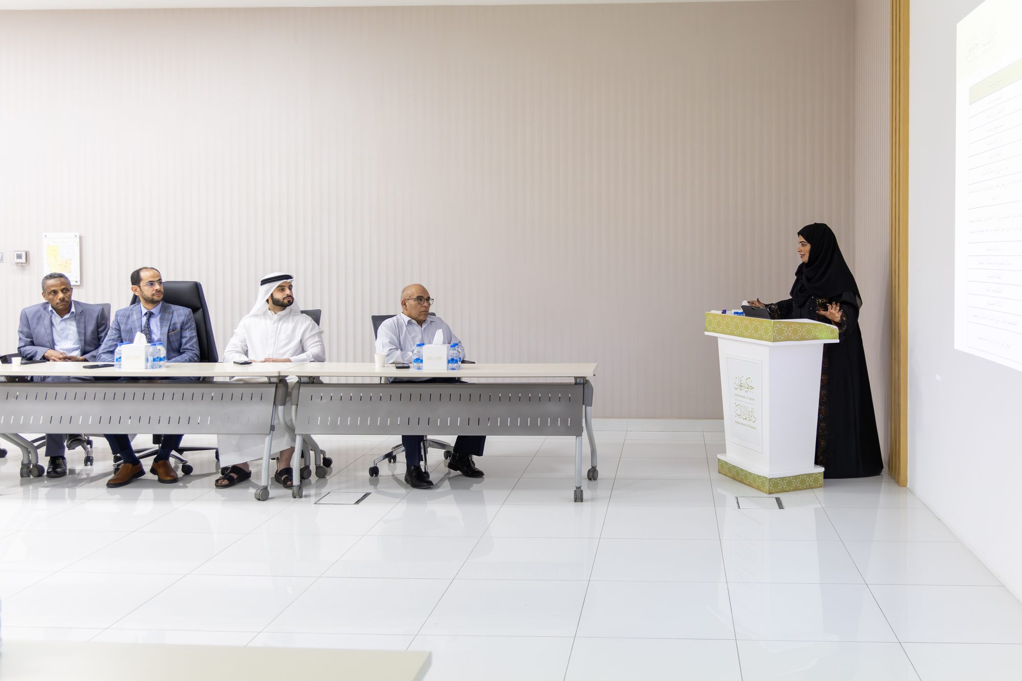 ساعة معرفة عن التمكين المالي