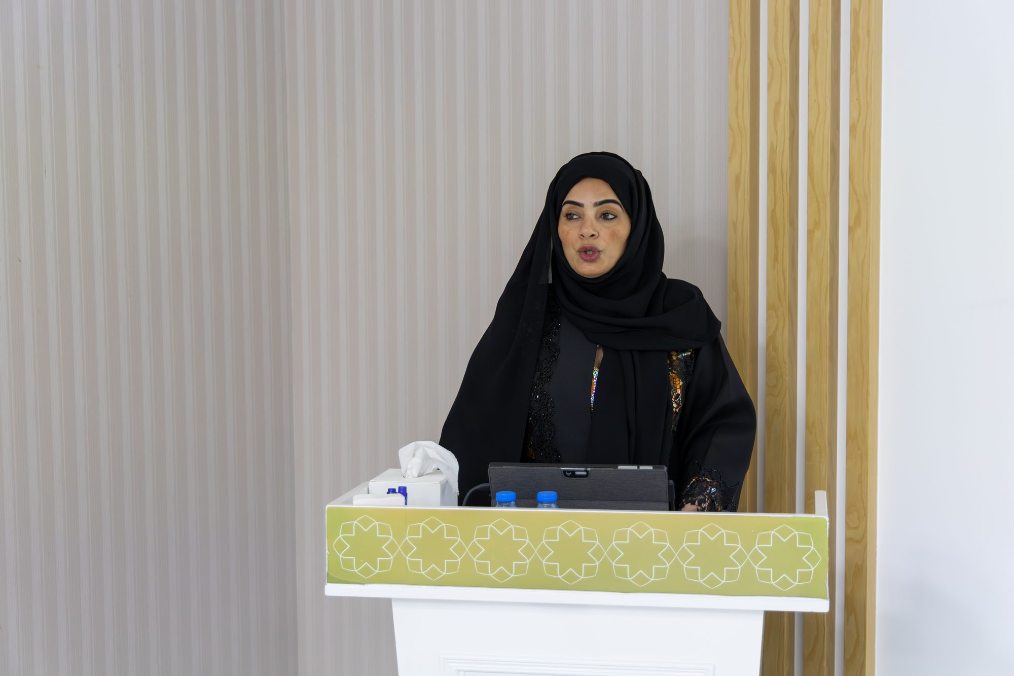ساعة معرفة عن التمكين المالي